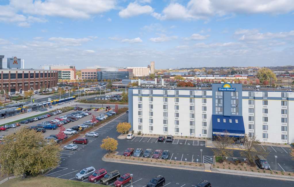 Hotel Days By Wyndham Ave Se Minneapolis